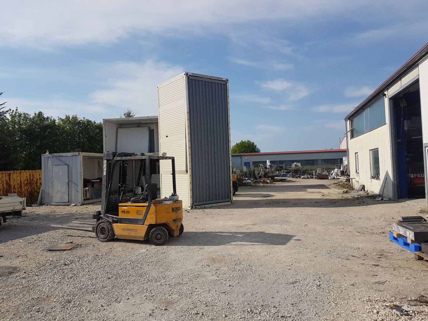 Container Umwurf